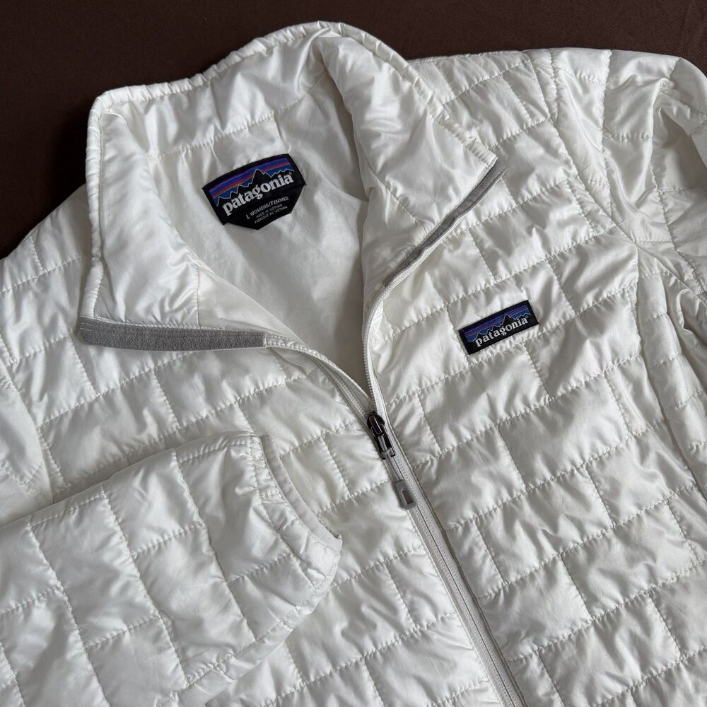 Women's Size Large Patagonia Nano Puff Full Zip Insulated White Jacket Coat